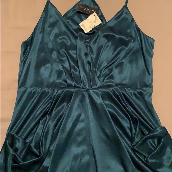 Green Dress - Picture 6 of 9